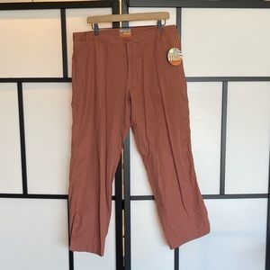 Berle Vintage 100% cotton men’s pants. Size 36x30. NWT